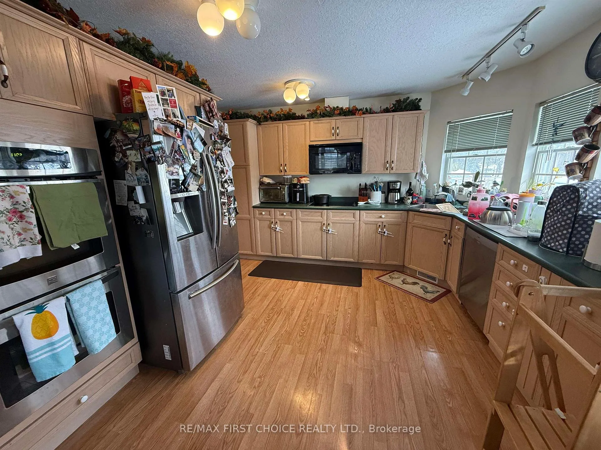 Photo 4 of 27 Dingwall Parkway, Dryden, Milestone — HOMEH