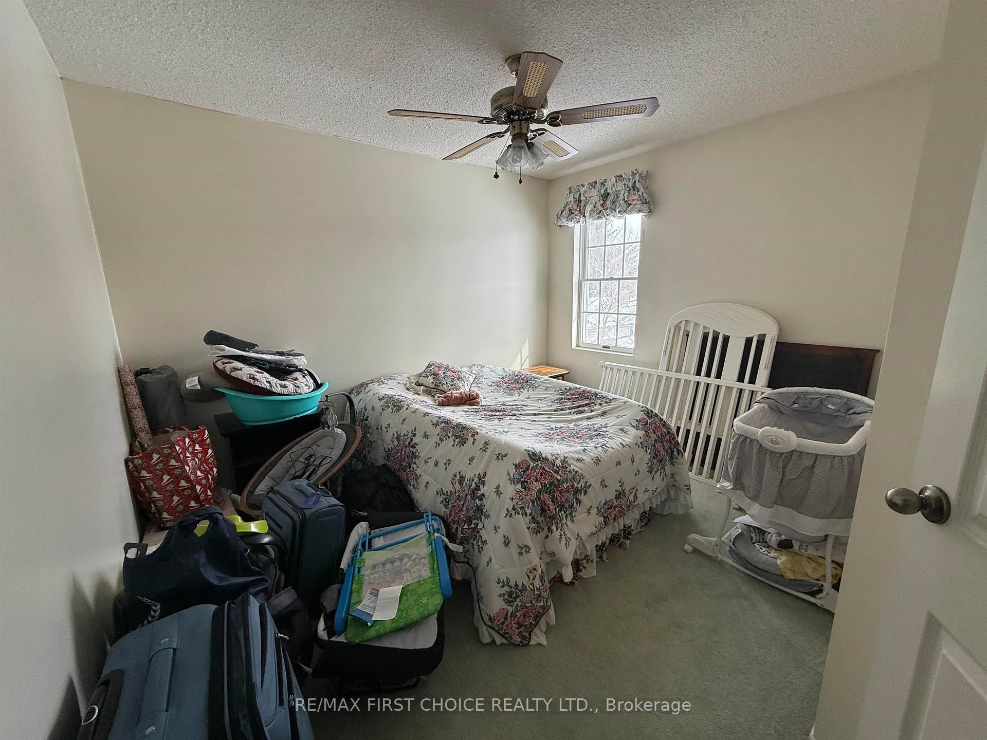 Photo 12 of 27 Dingwall Parkway, Dryden, Milestone — HOMEH