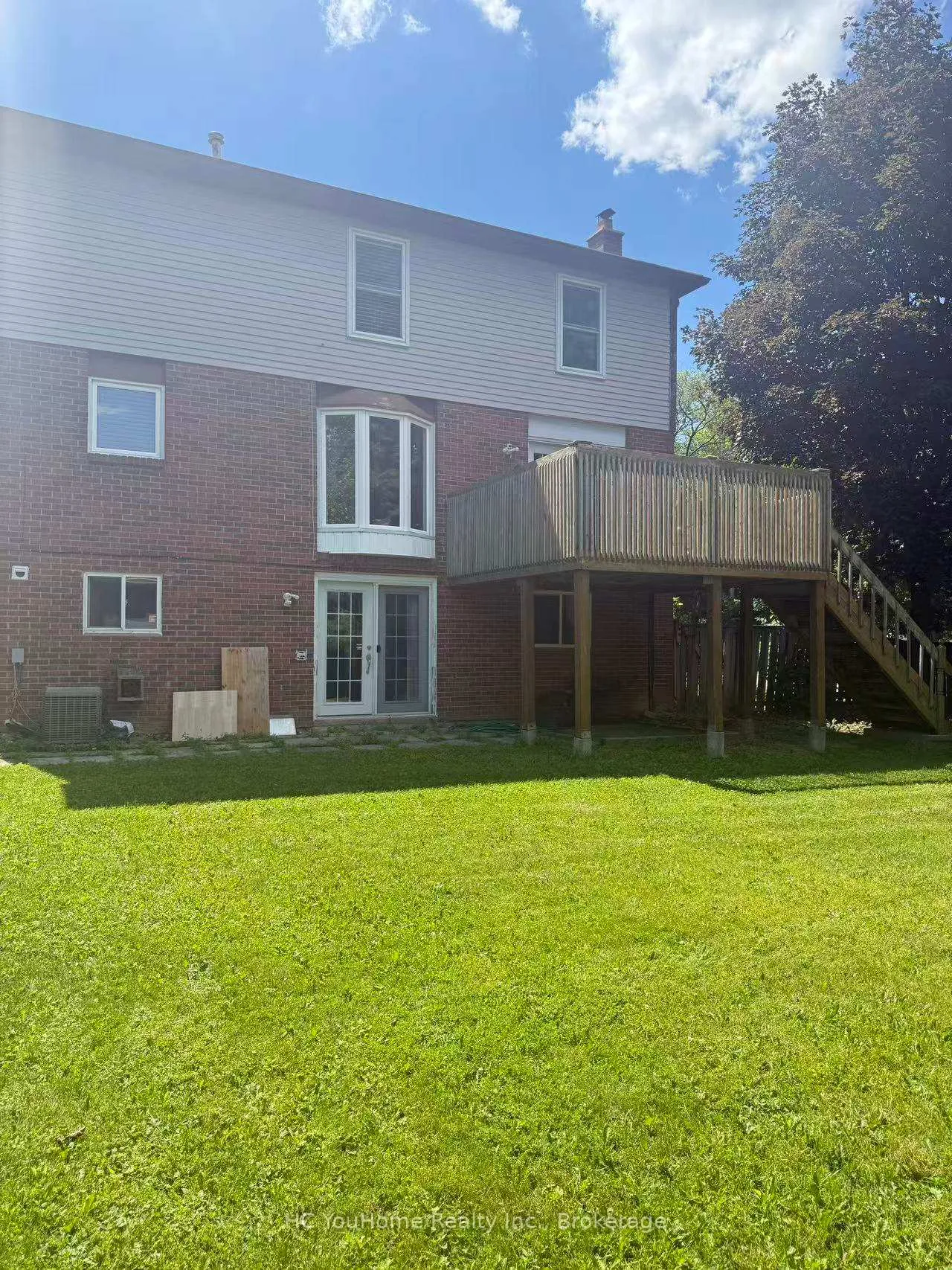 Photo 13 of 43 Breckonwood Crescent, Markham, Aileen-Willowbrook — HOMEH