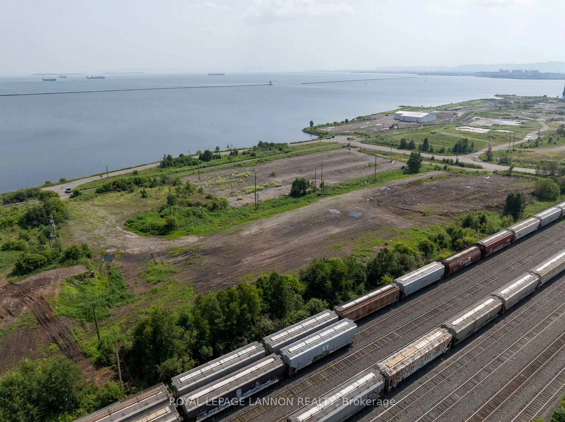 Photo 11 of Unit #6 & 7, Marina Park Drive, Thunder Bay, Lakefront — HOMEH