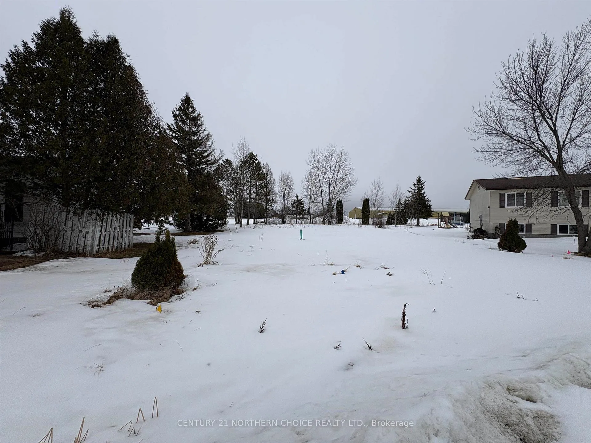 Photo 2 of 22 Cherlen Byway, Emo — HOMEH