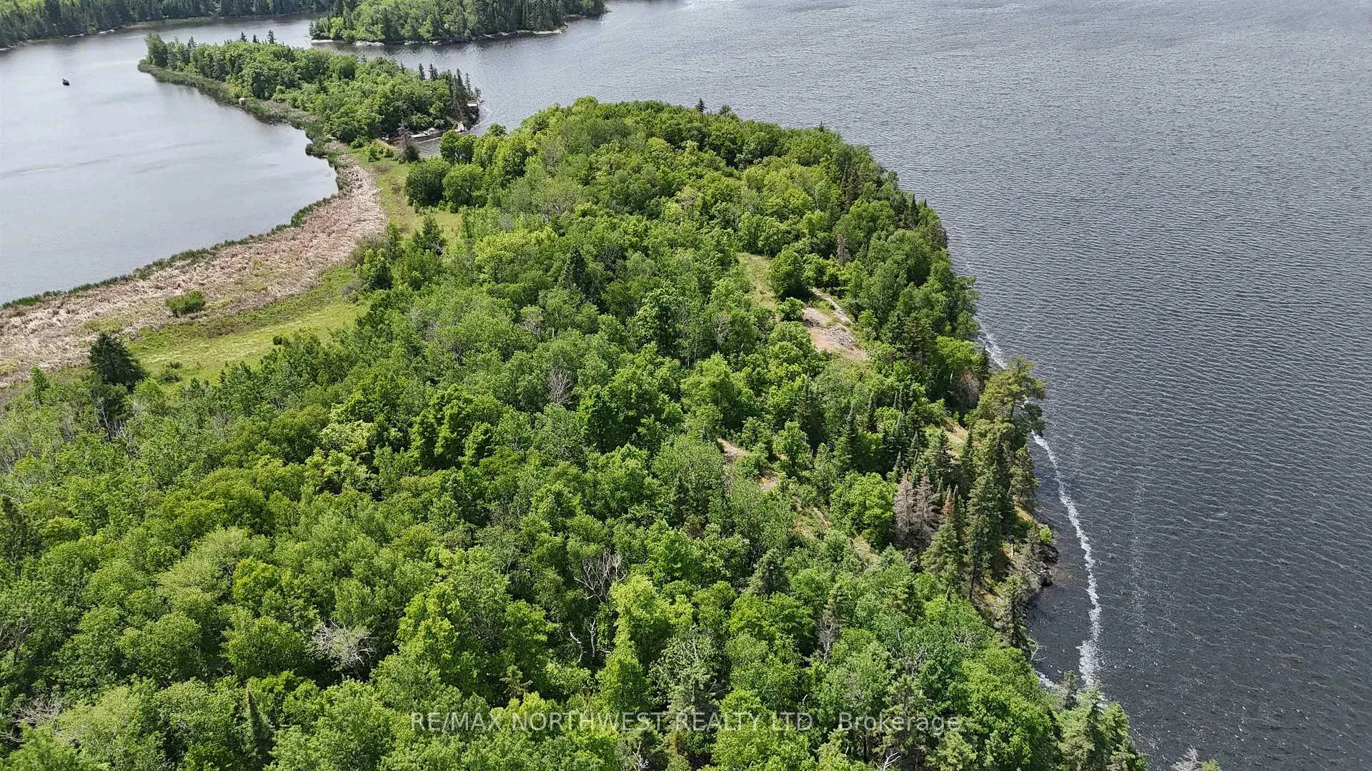 Front of LOT 1 Big Narrows Island Lake Of The Woods