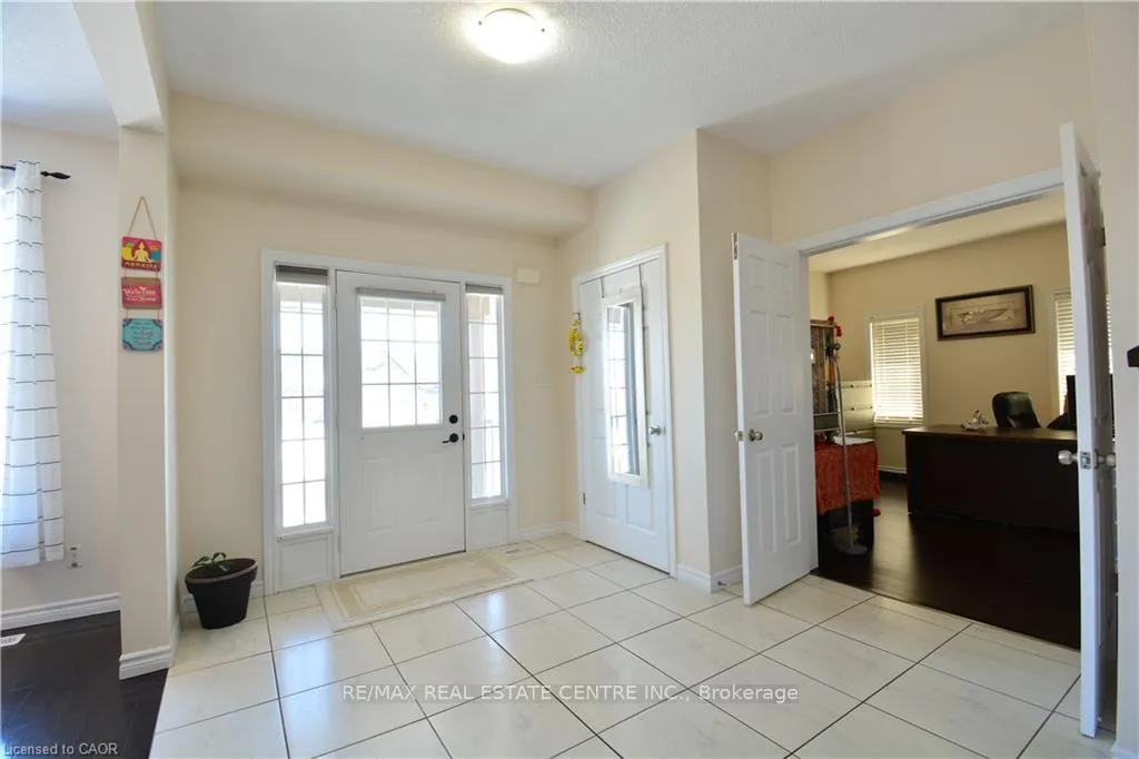 Photo 7 of 240 Bismark Drive, Cambridge, Blair Road — HOMEH