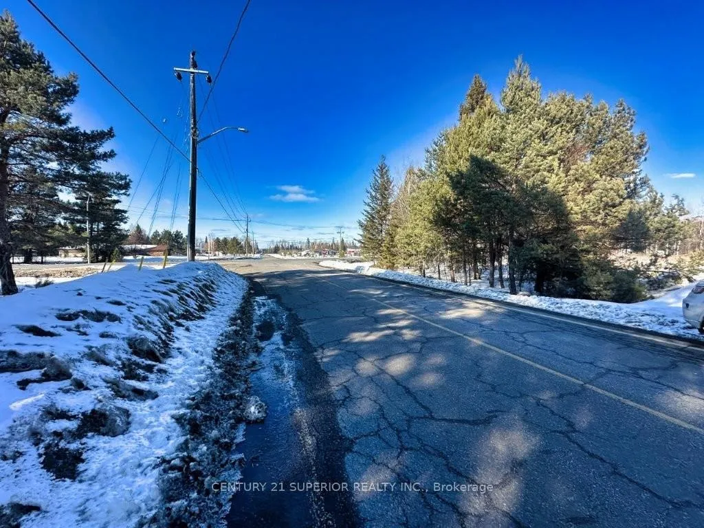 Photo 9 of 2085 15th Side Road, Thunder Bay, Mountain Road — HOMEH