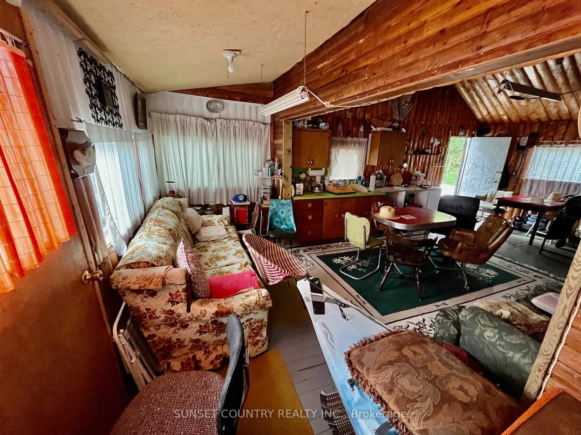 Photo 8 of 14101 HWy 17 E, Dryden, Thunder Lake — HOMEH