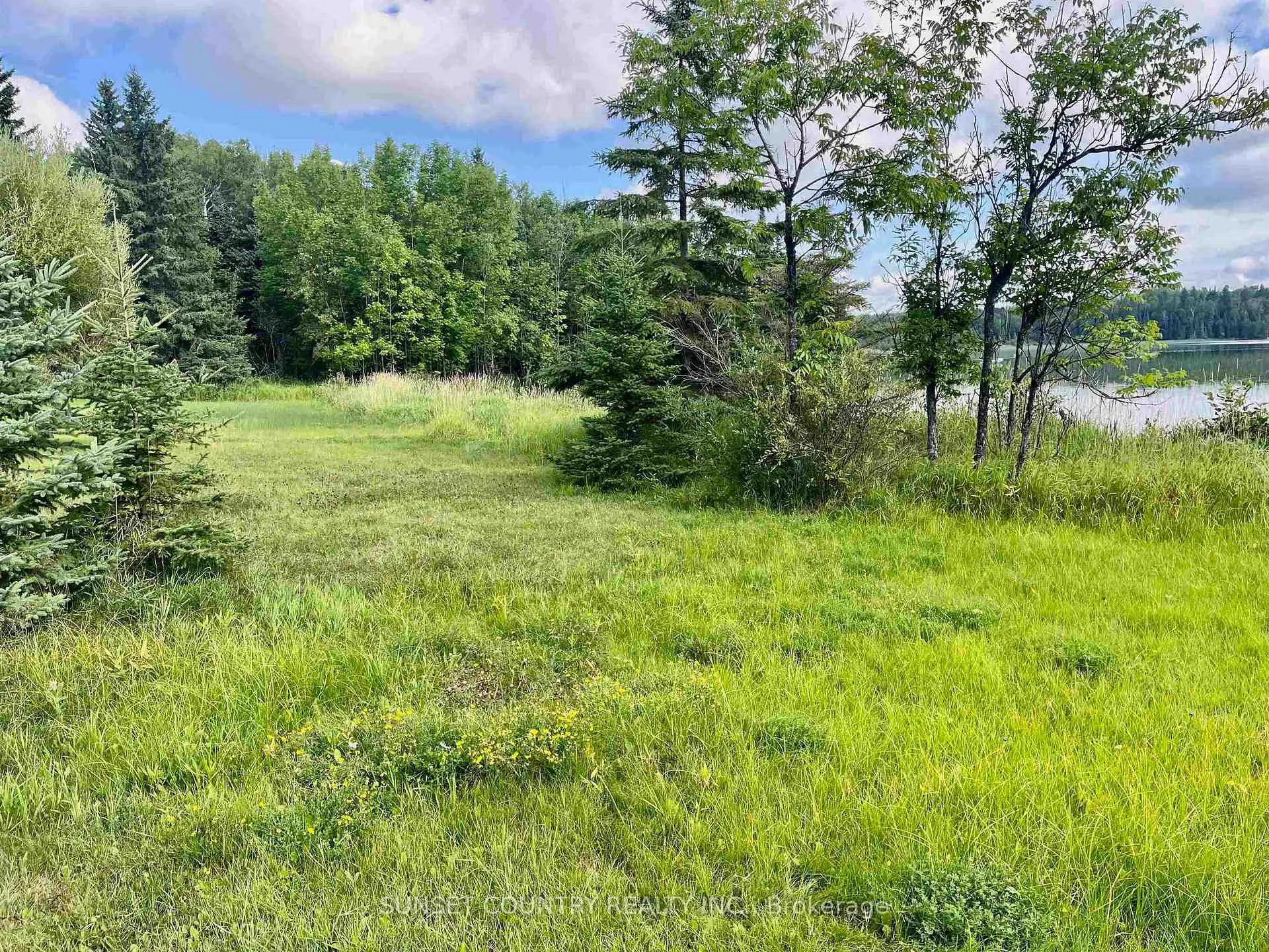 Photo 27 of 14101 HWy 17 E, Dryden, Thunder Lake — HOMEH