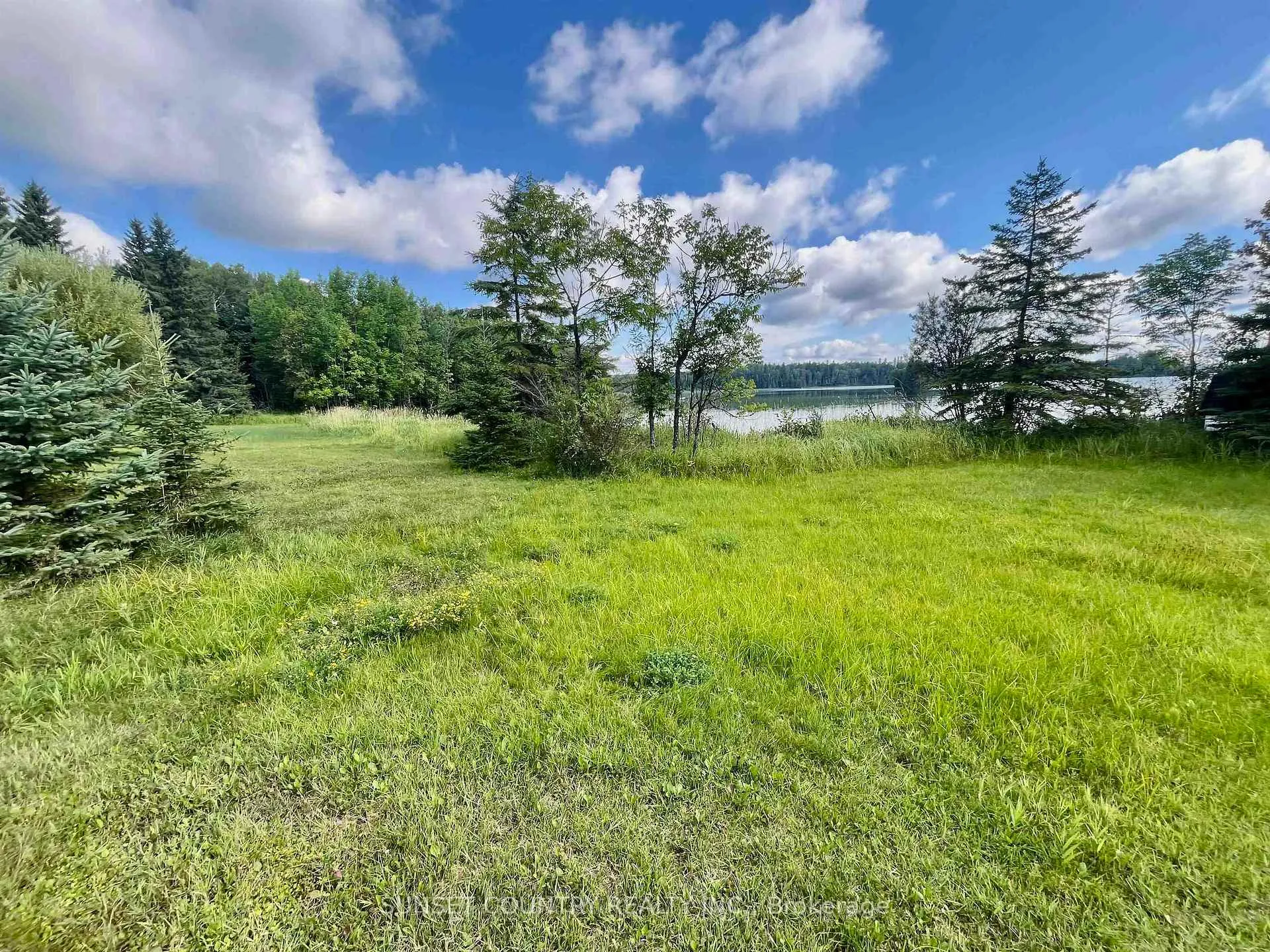 Photo 28 of 14101 HWy 17 E, Dryden, Thunder Lake — HOMEH