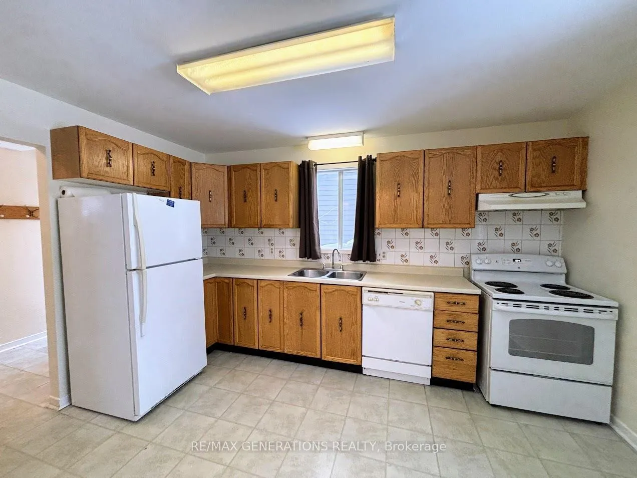Photo 4 of 77 Matachewan Road, Manitouwadge — HOMEH