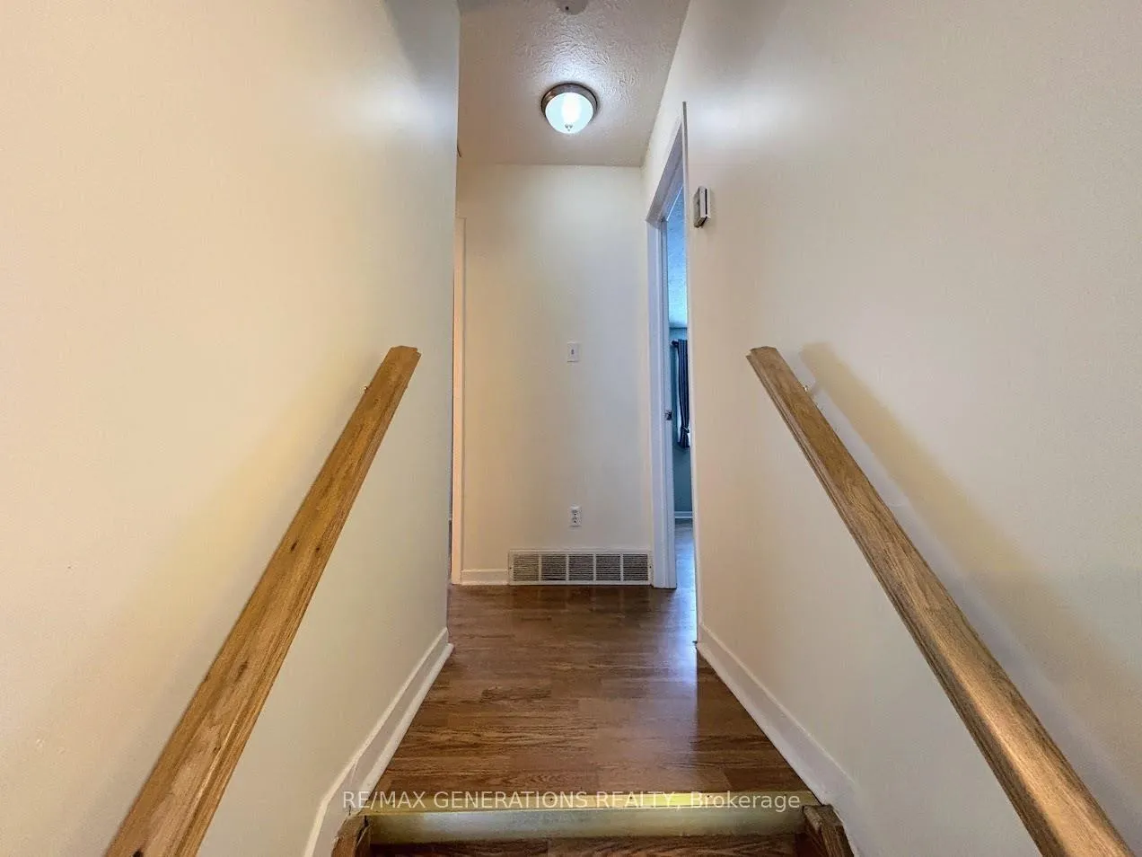 Photo 9 of 77 Matachewan Road, Manitouwadge — HOMEH