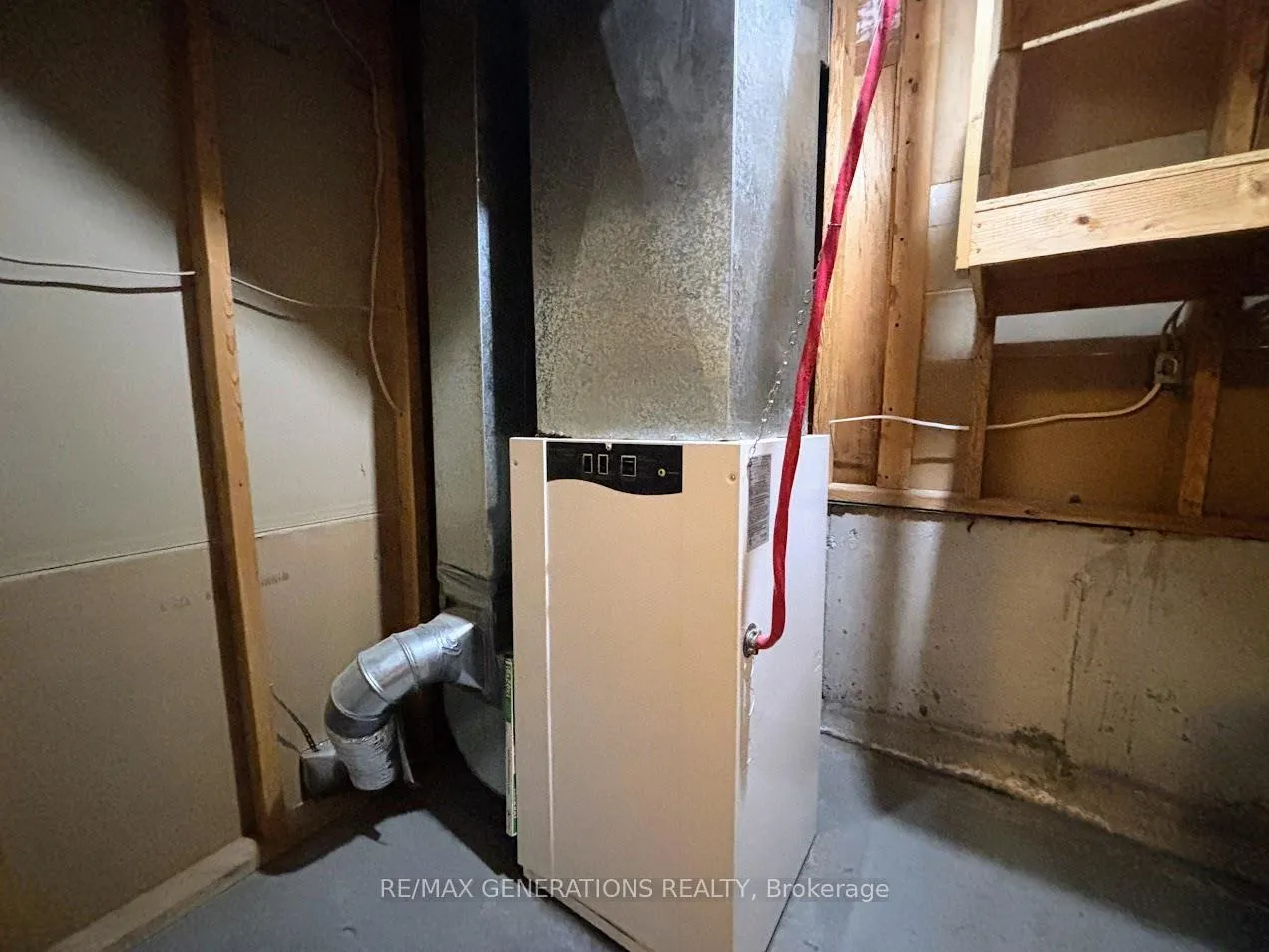 Photo 32 of 77 Matachewan Road, Manitouwadge — HOMEH
