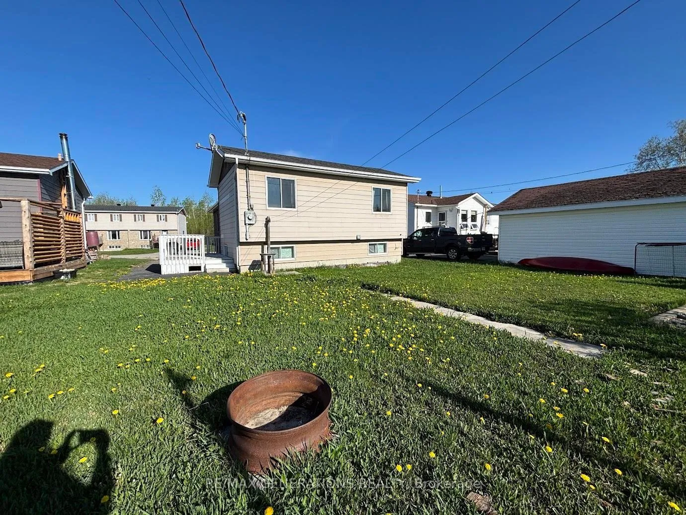 Photo 39 of 77 Matachewan Road, Manitouwadge — HOMEH