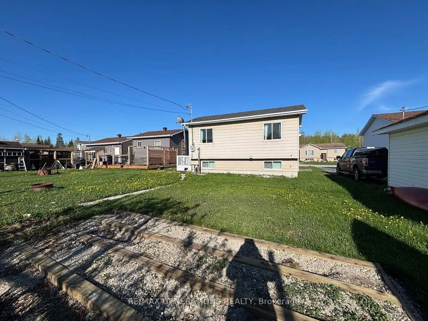 Photo 40 of 77 Matachewan Road, Manitouwadge — HOMEH