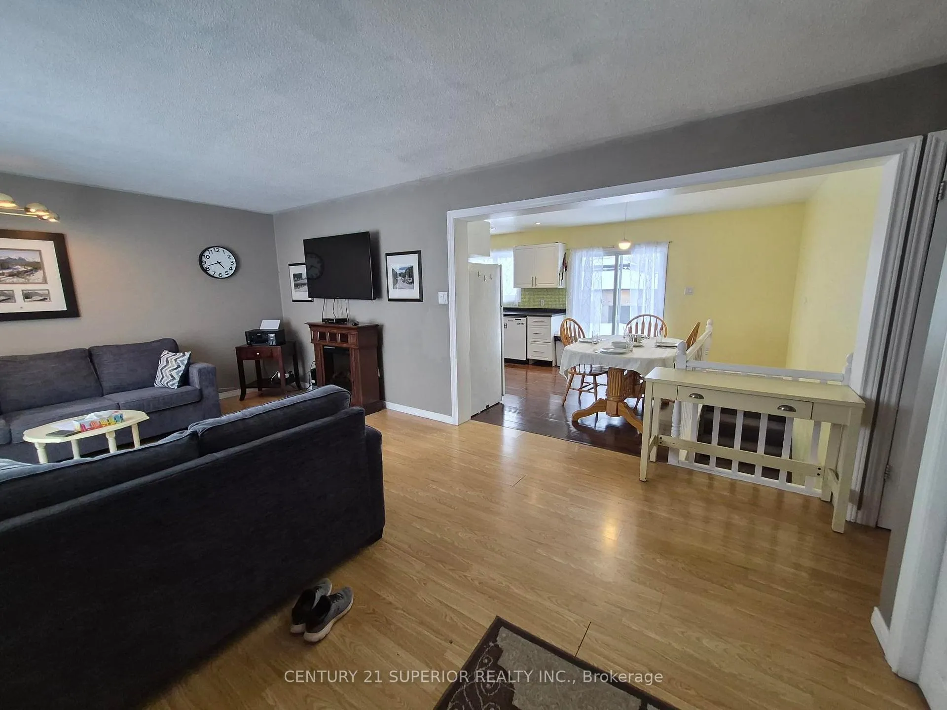 Photo 6 of 18 Lloyd Irwin Street, Marathon — HOMEH