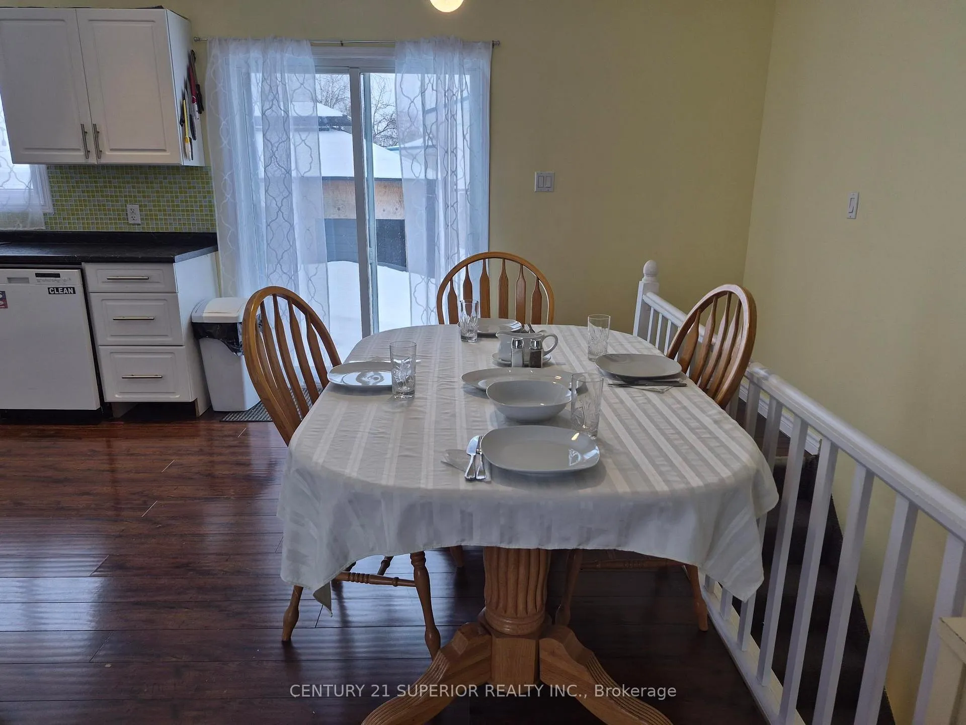 Photo 9 of 18 Lloyd Irwin Street, Marathon — HOMEH