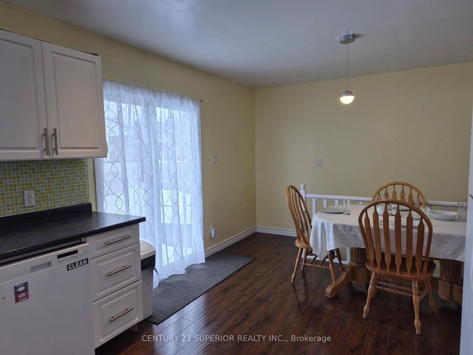 Photo 14 of 18 Lloyd Irwin Street, Marathon — HOMEH