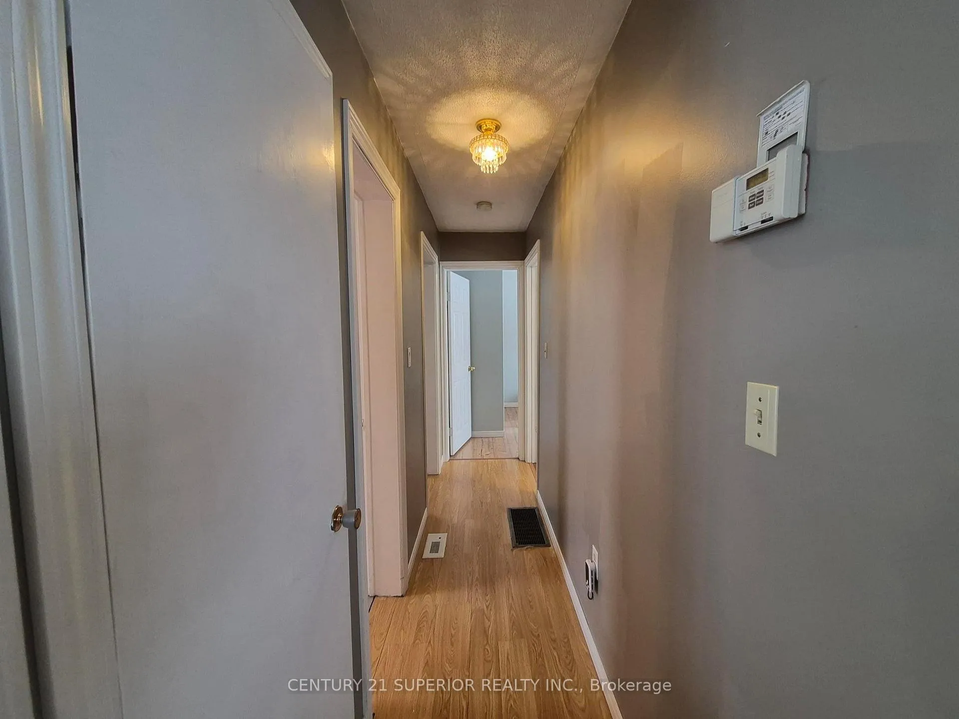 Photo 16 of 18 Lloyd Irwin Street, Marathon — HOMEH