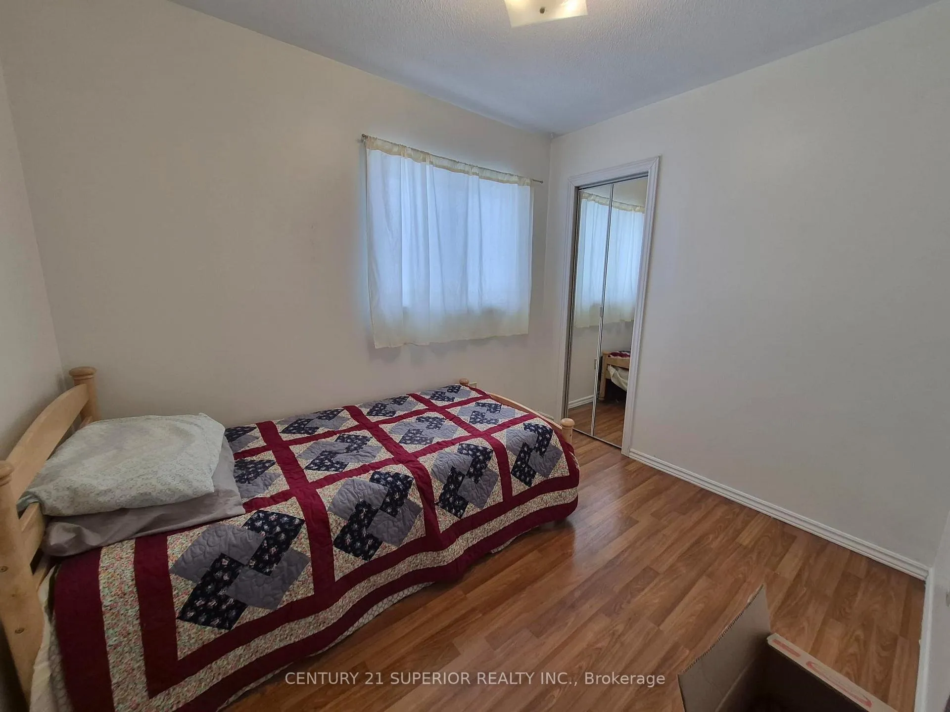 Photo 20 of 18 Lloyd Irwin Street, Marathon — HOMEH