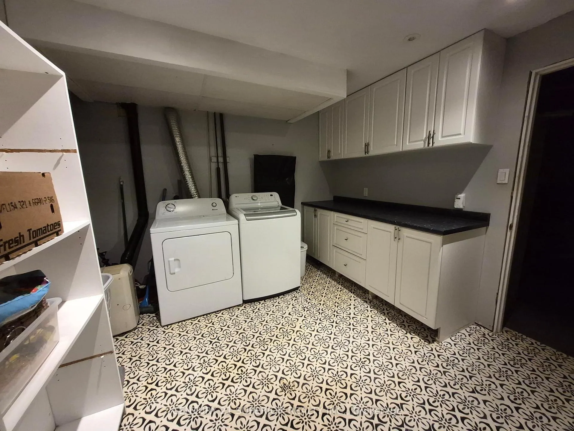 Photo 33 of 18 Lloyd Irwin Street, Marathon — HOMEH
