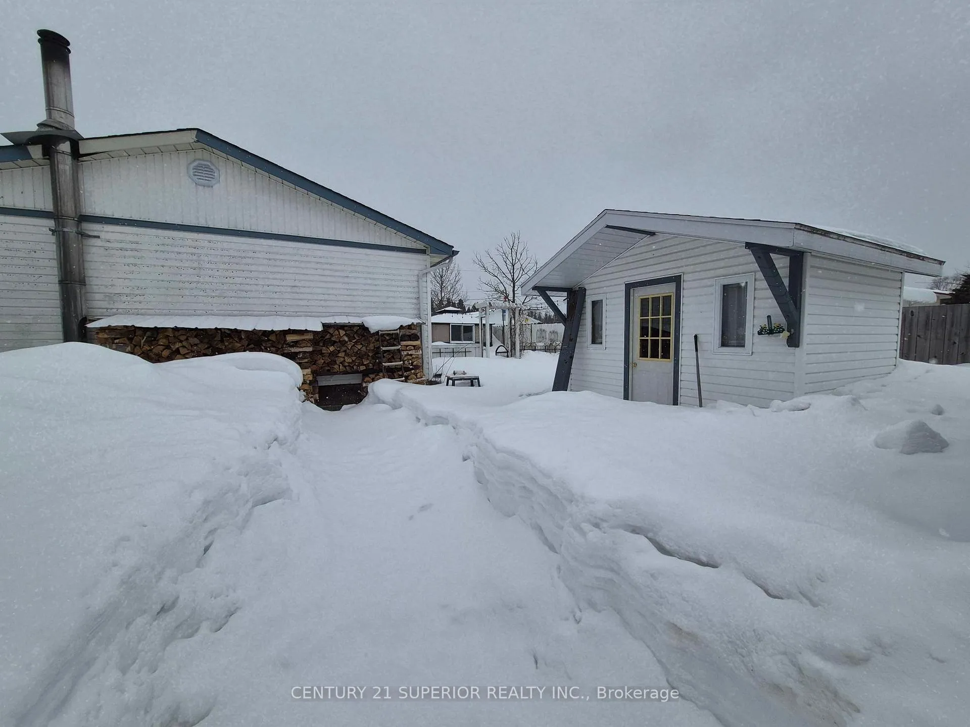 Photo 47 of 18 Lloyd Irwin Street, Marathon — HOMEH