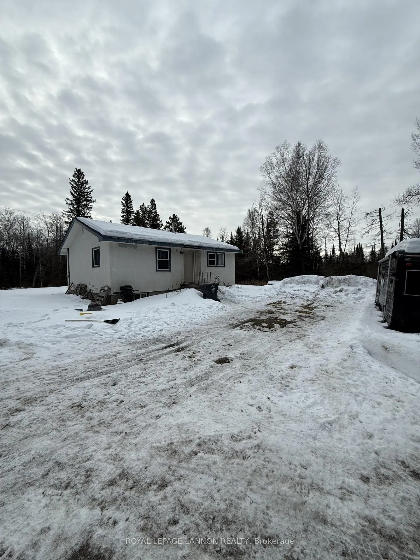 Photo 4 of 6407 Mapleward Road, Thunder Bay, McIntyre South — HOMEH