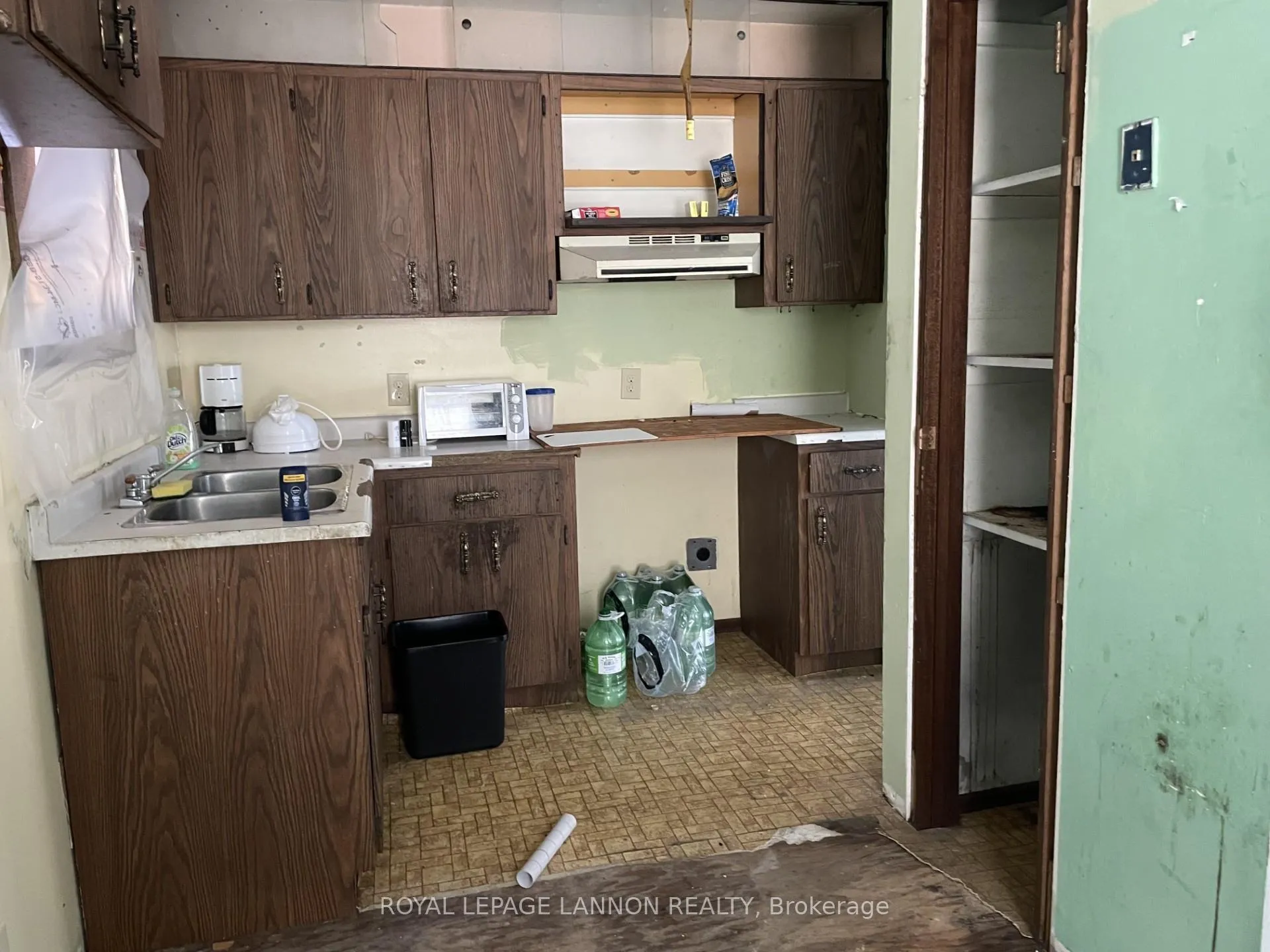 Photo 5 of 168 North Road, Thunder Bay Remote Area — HOMEH