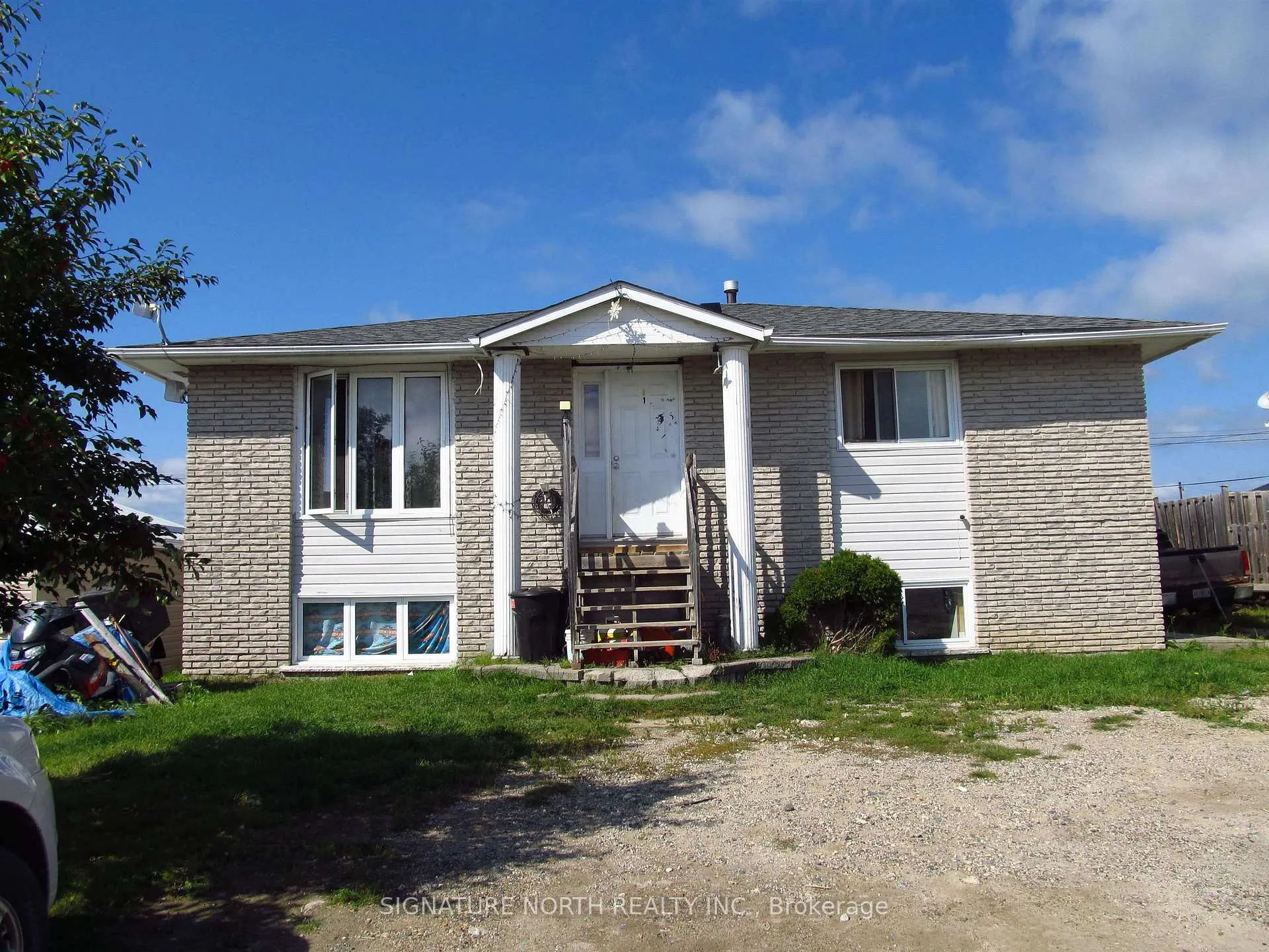 Photo of 110 Woodcrest