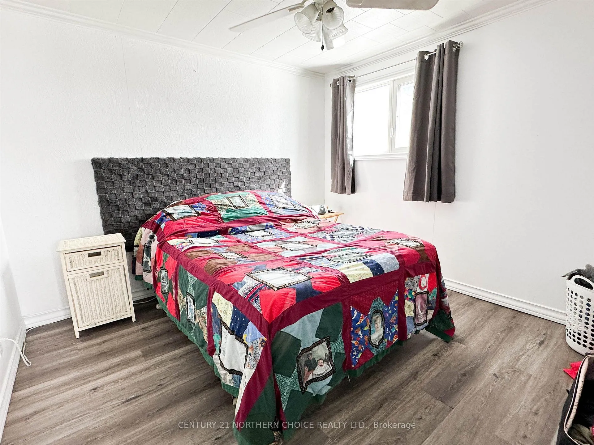 Photo 8 of 6 Pine Crescent, Red Lake — HOMEH
