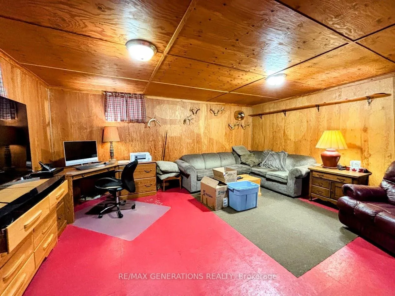 Photo 24 of 48 Redwing Avenue, Manitouwadge, TB-73 — HOMEH