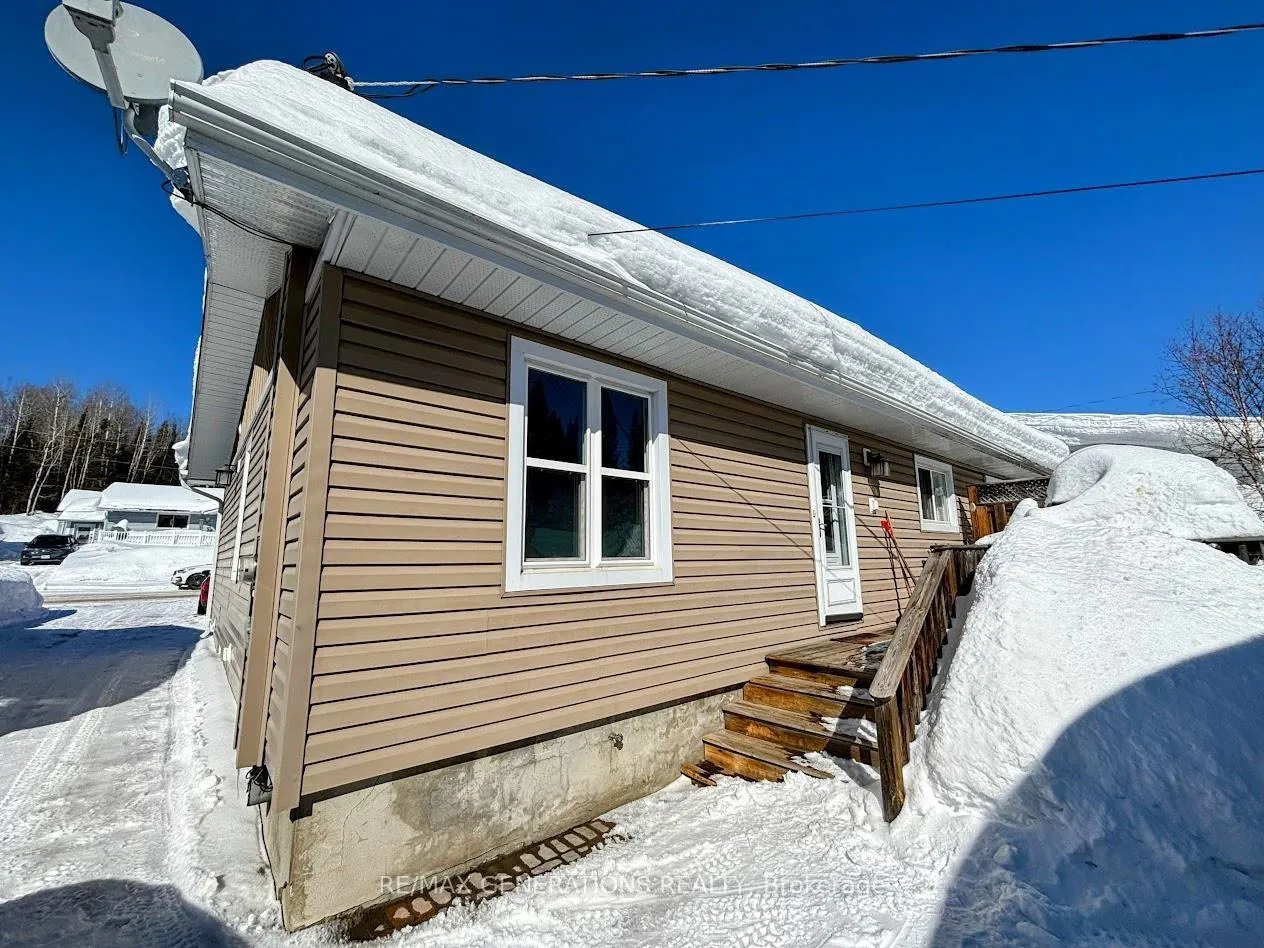 Photo 34 of 48 Redwing Avenue, Manitouwadge, TB-73 — HOMEH