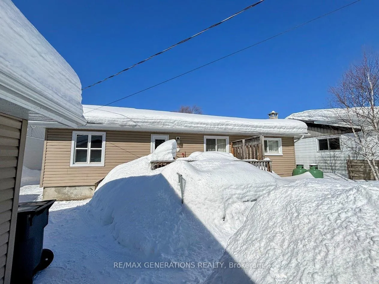 Photo 36 of 48 Redwing Avenue, Manitouwadge, TB-73 — HOMEH