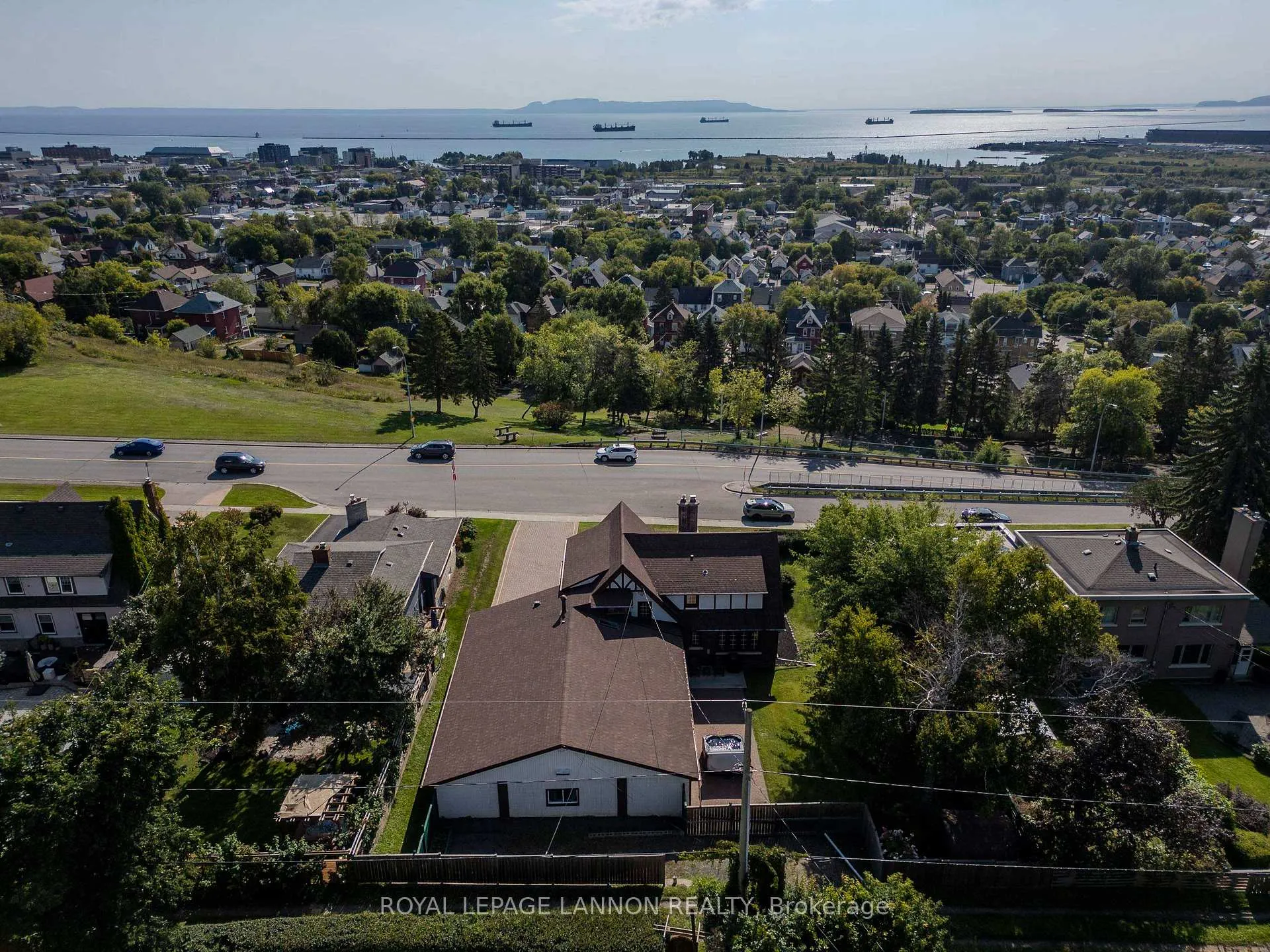 Photo 2 of 144 High Street S, Thunder Bay, Mariday Heights — HOMEH