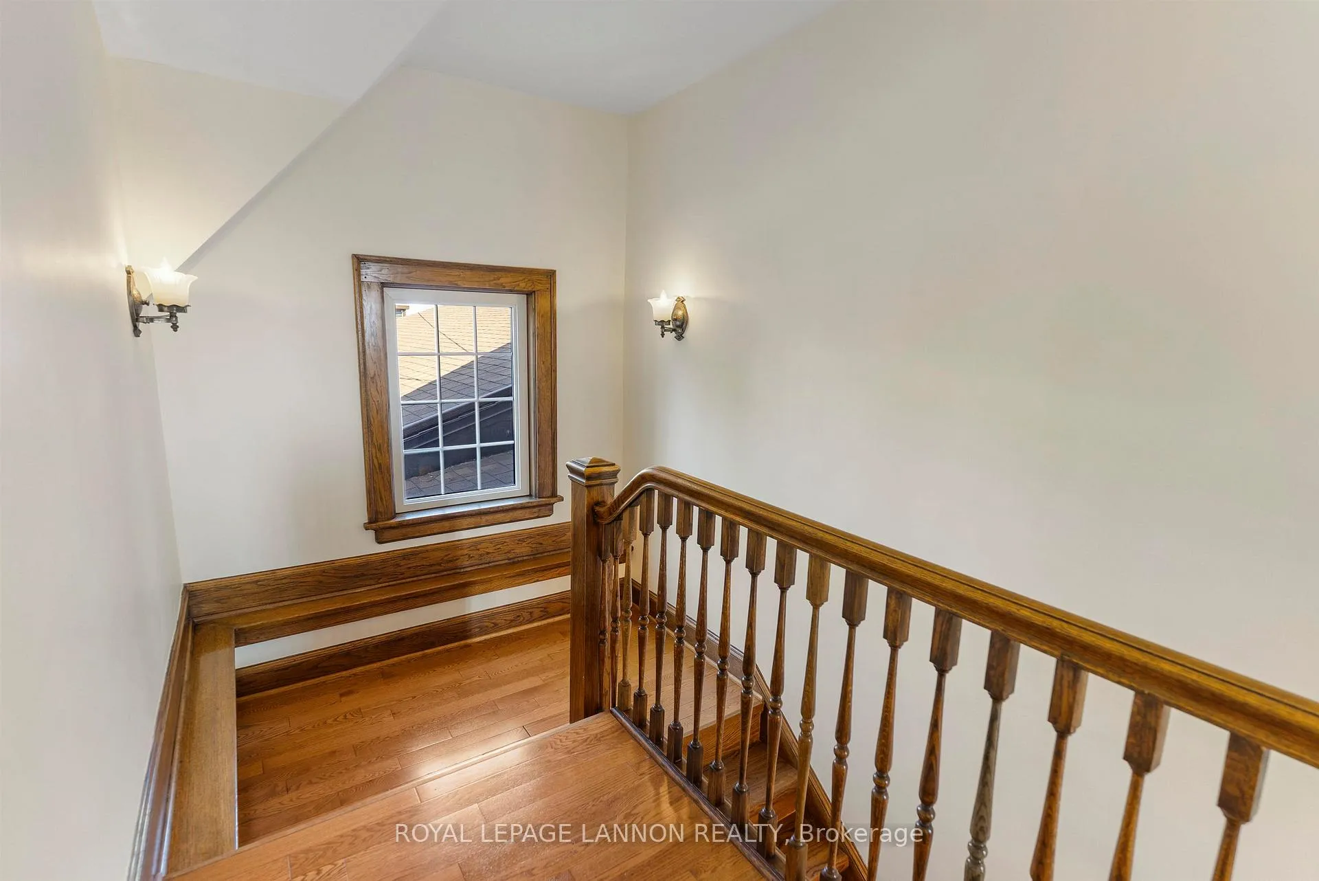 Photo 23 of 144 High Street S, Thunder Bay, Mariday Heights — HOMEH