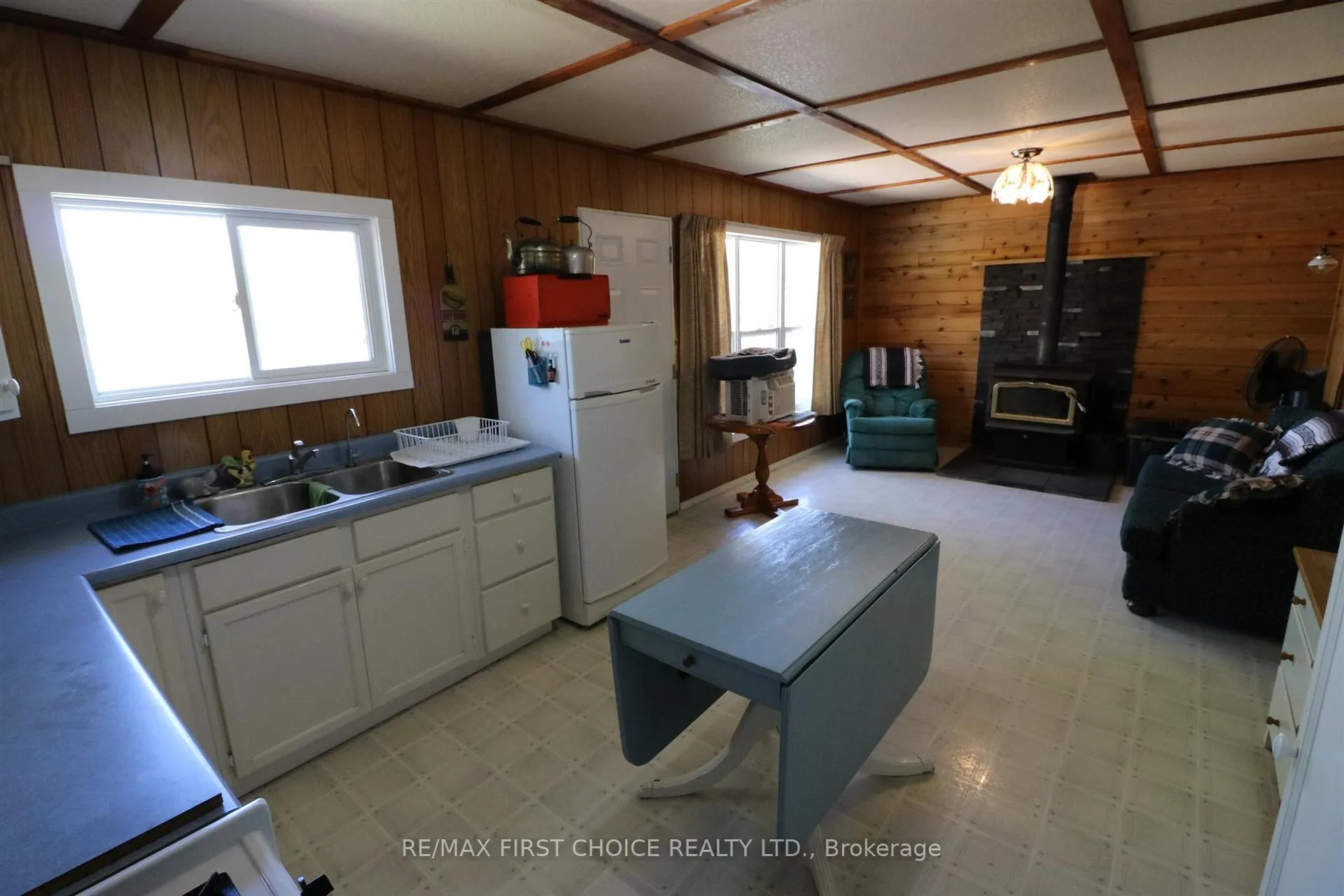 Photo 10 of CL4111 Winnipeg River, Kenora, Keewatin — HOMEH