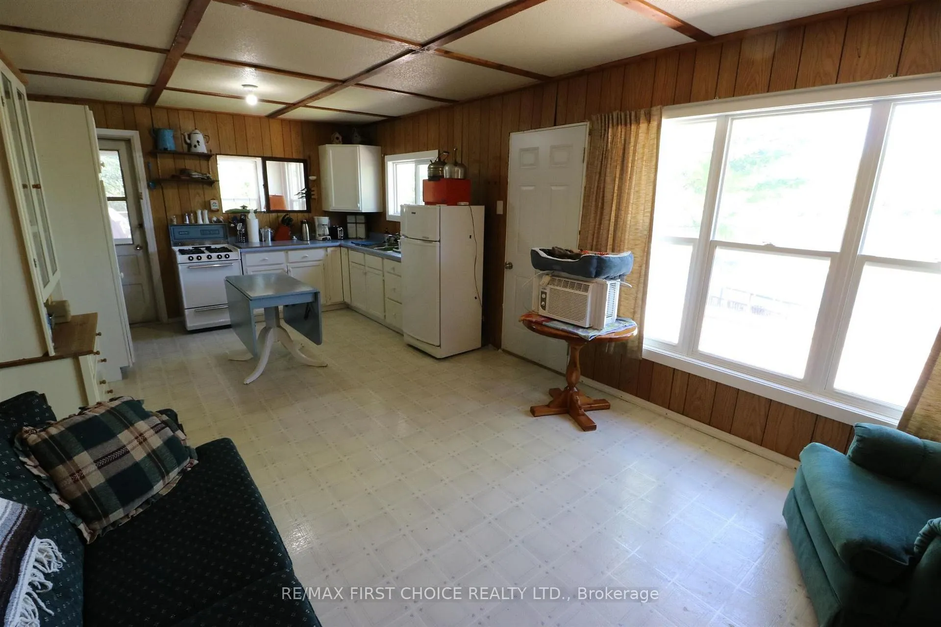 Photo 14 of CL4111 Winnipeg River, Kenora, Keewatin — HOMEH