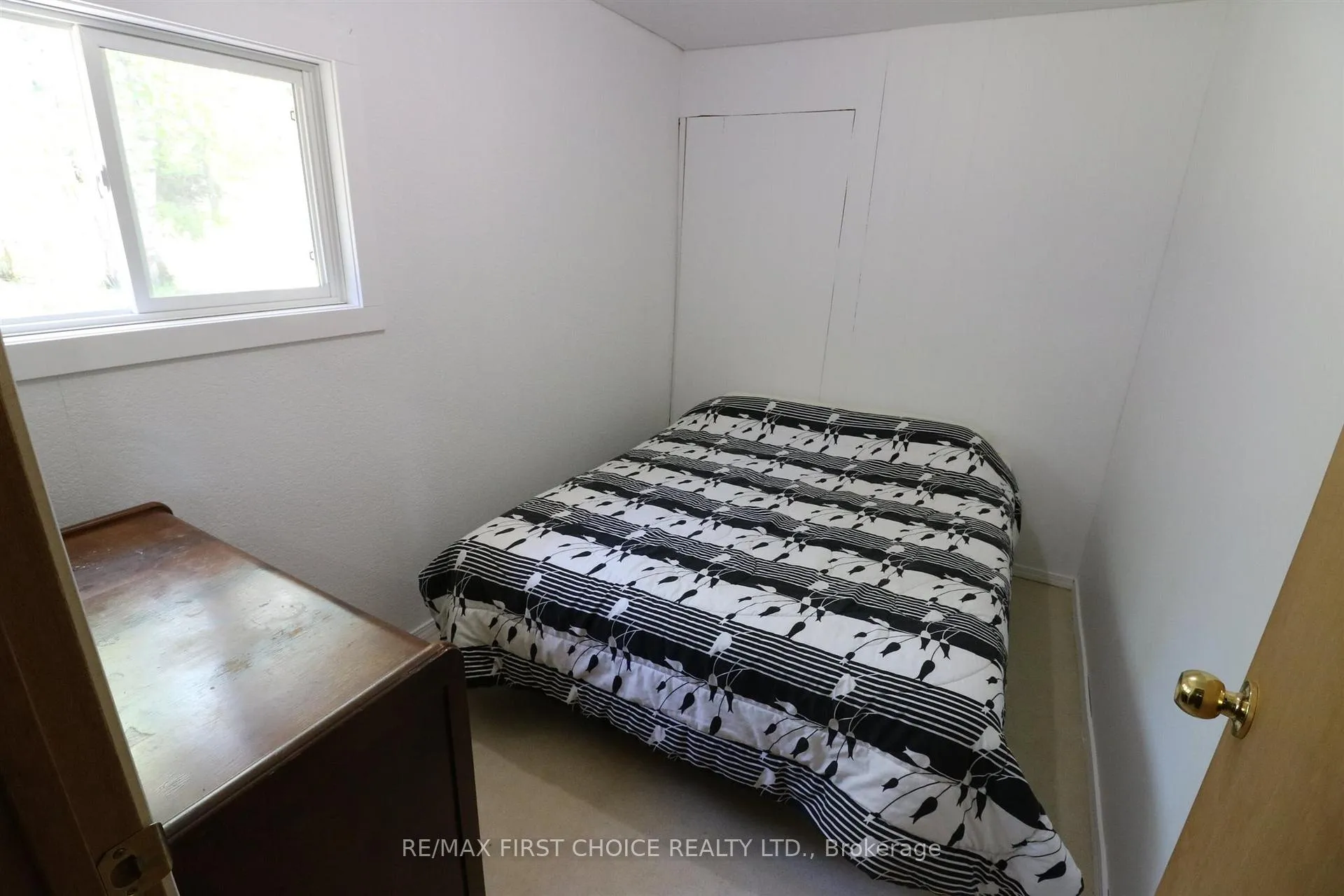 Photo 15 of CL4111 Winnipeg River, Kenora, Keewatin — HOMEH
