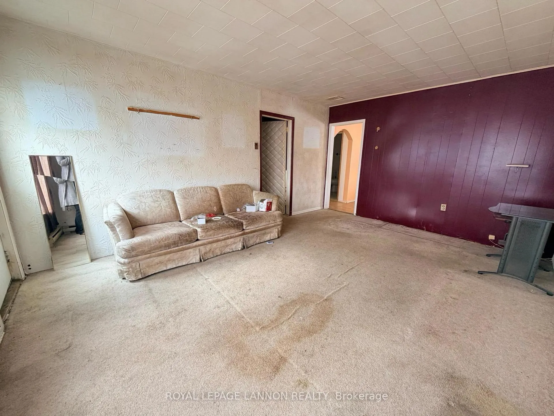 Photo 5 of 206 Third Avenue SW, Greenstone — HOMEH