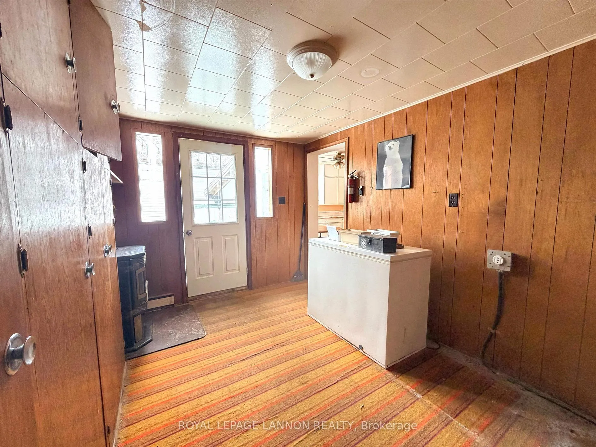 Photo 10 of 206 Third Avenue SW, Greenstone — HOMEH