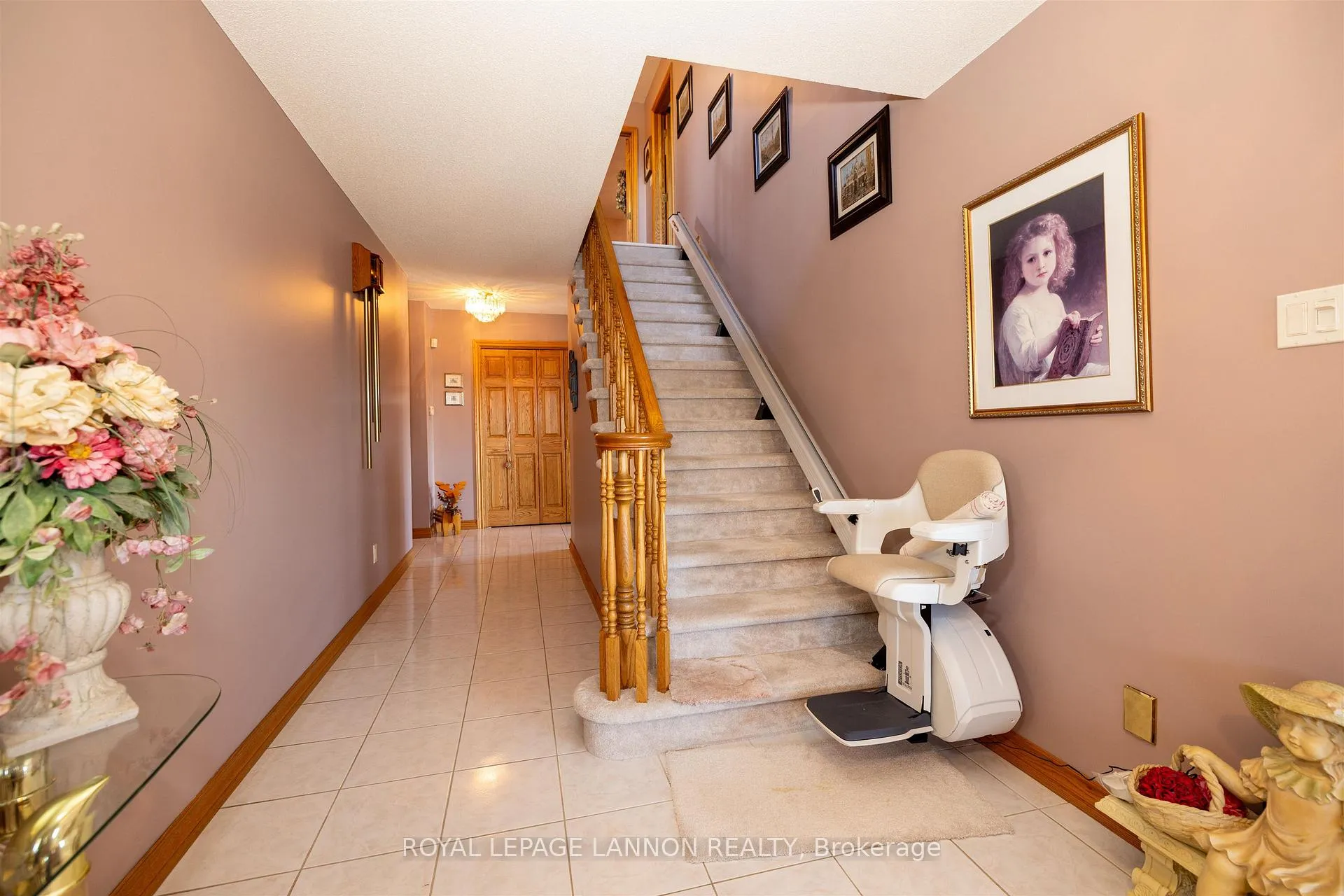 Photo 11 of 405 Riviera Drive, Thunder Bay, River Terrace — HOMEH