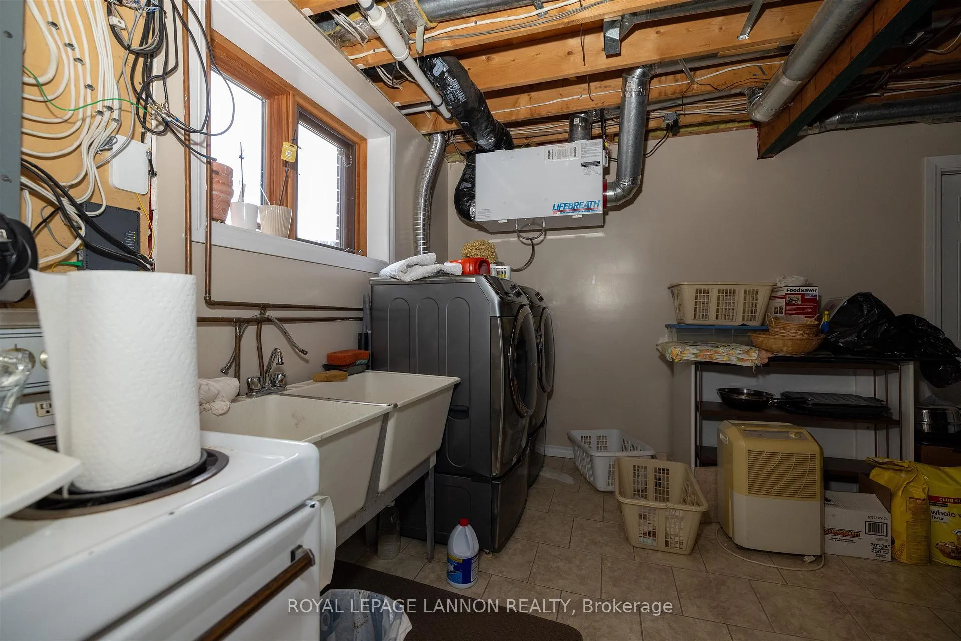 Photo 24 of 405 Riviera Drive, Thunder Bay, River Terrace — HOMEH