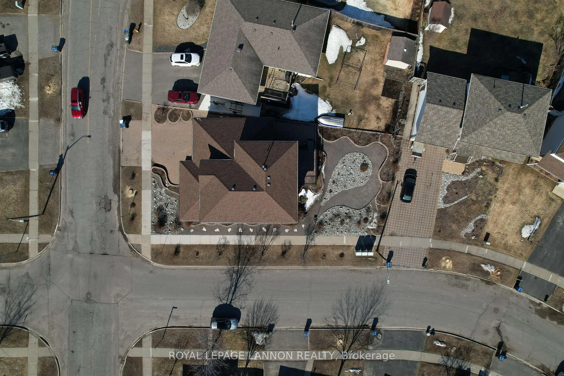 Photo 32 of 405 Riviera Drive, Thunder Bay, River Terrace — HOMEH