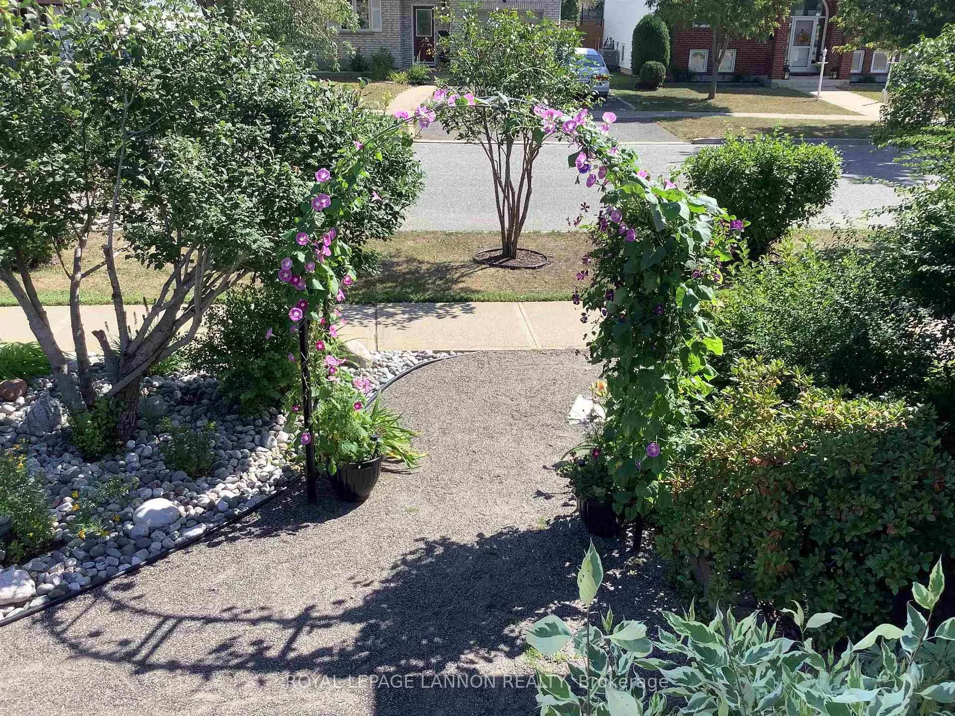 Photo 40 of 405 Riviera Drive, Thunder Bay, River Terrace — HOMEH