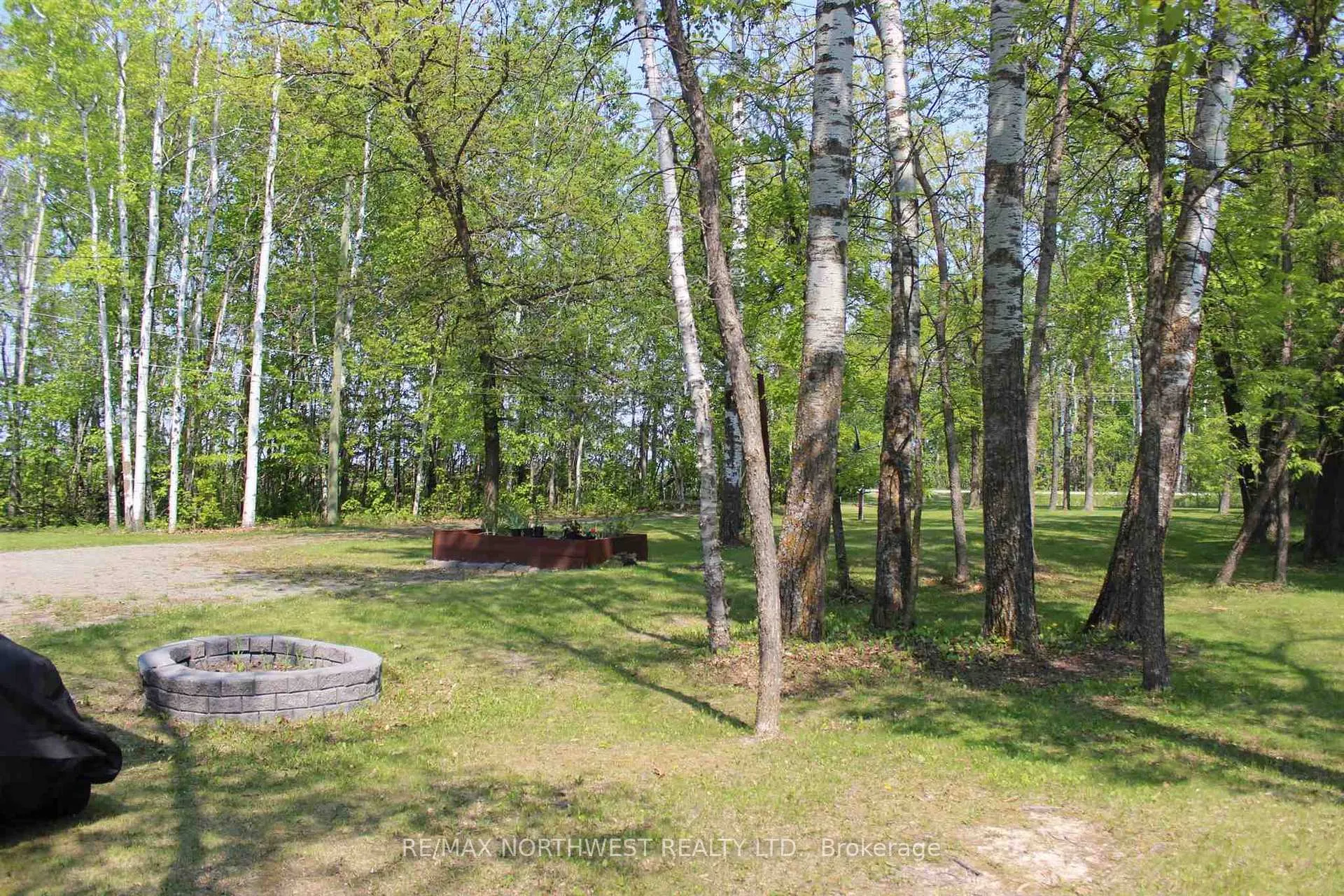 Photo 14 of 51 Grant Dr, Dawson — HOMEH