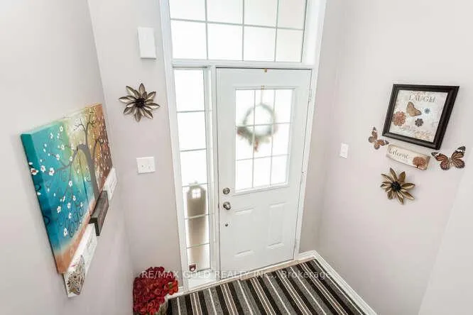 Photo 5 of 23 Jersey Lane, Halton Hills, Georgetown — HOMEH