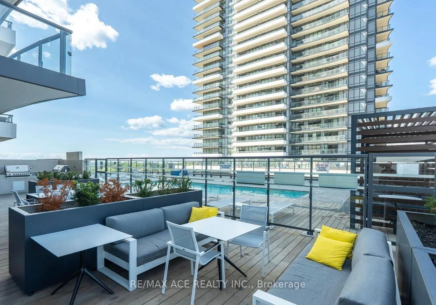 Photo 6 of Unit 306, 1455 Celebration Drive, Pickering, Bay Ridges — HOMEH