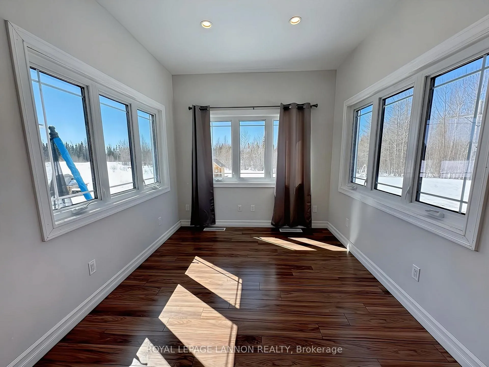 Photo 10 of 123 Christie Place, Greenstone — HOMEH
