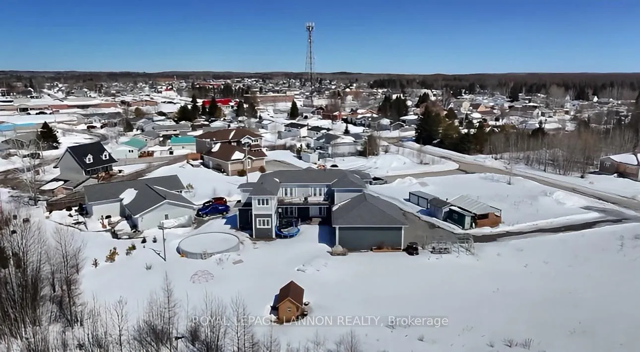 Photo 27 of 123 Christie Place, Greenstone — HOMEH