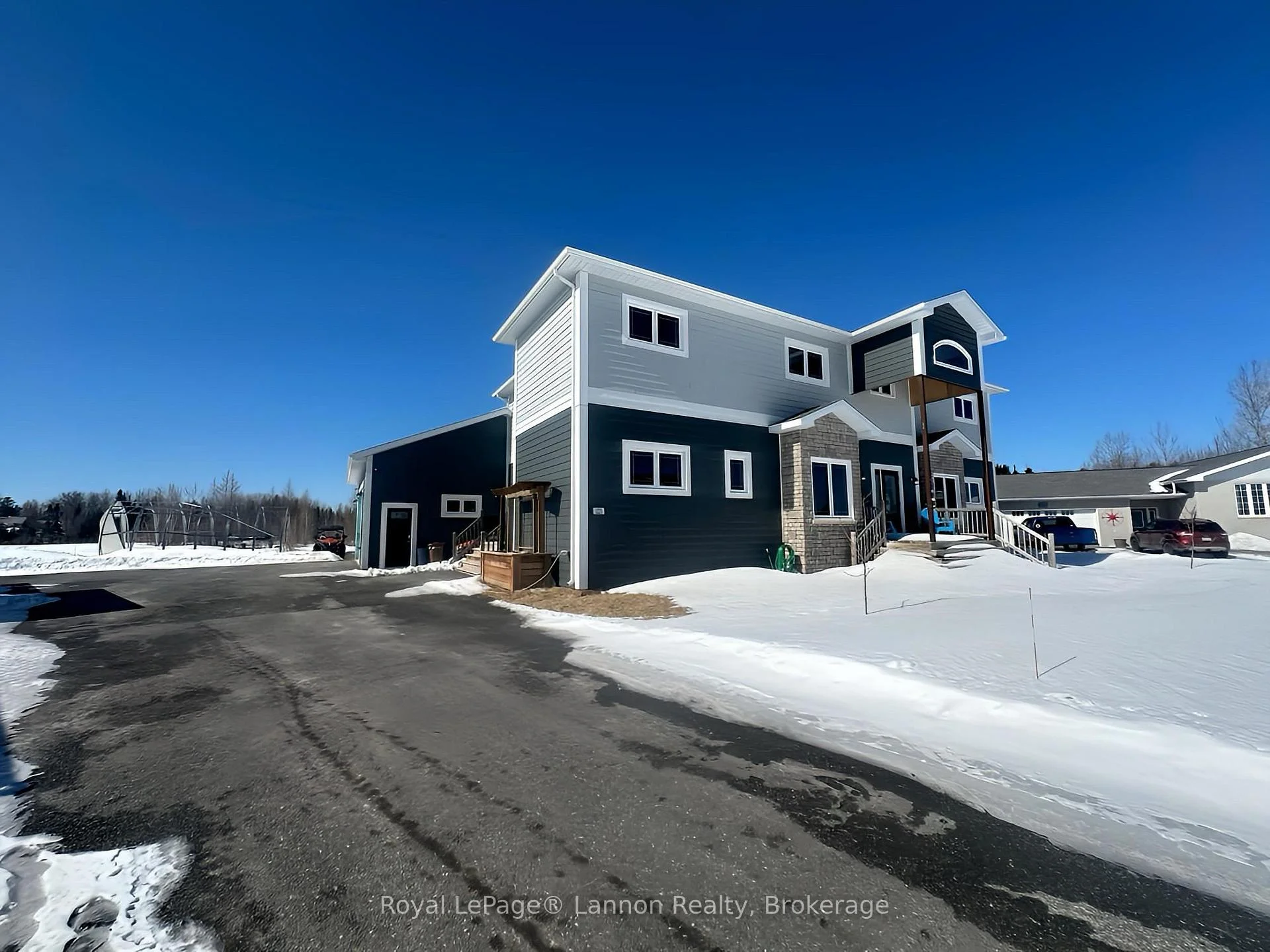 Photo 29 of 123 Christie Place, Greenstone — HOMEH