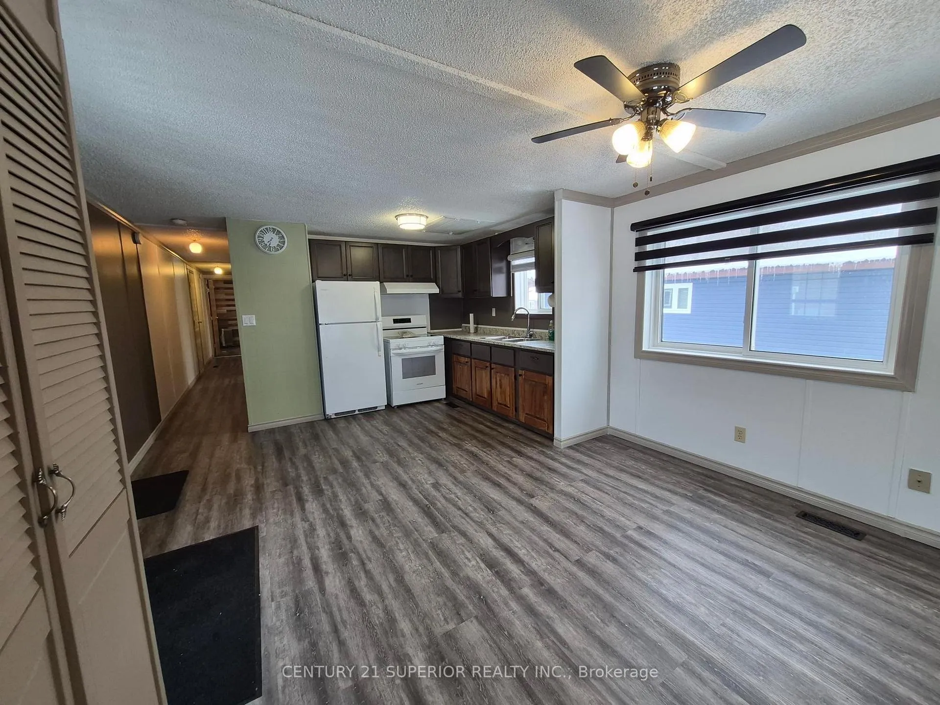 Photo 8 of 66 Jackson Crescent, Marathon — HOMEH
