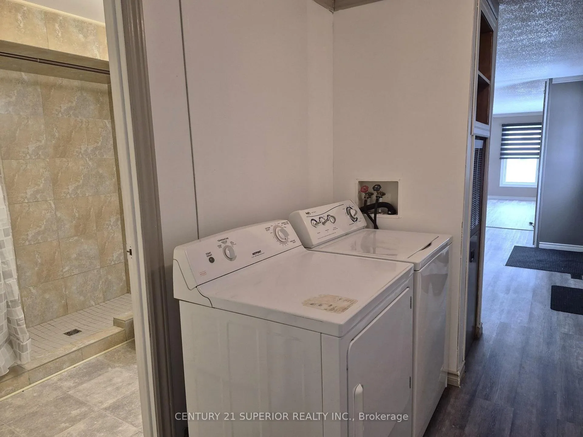 Photo 20 of 66 Jackson Crescent, Marathon — HOMEH
