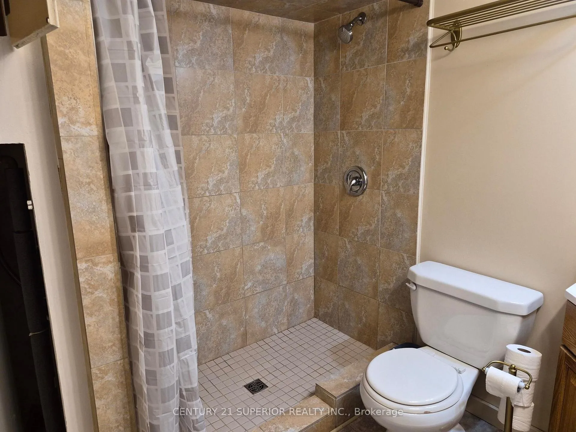 Photo 23 of 66 Jackson Crescent, Marathon — HOMEH